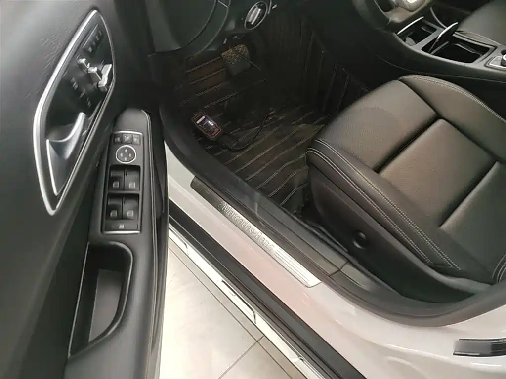 Mercedes-Benz GLA 2019 — фото 16