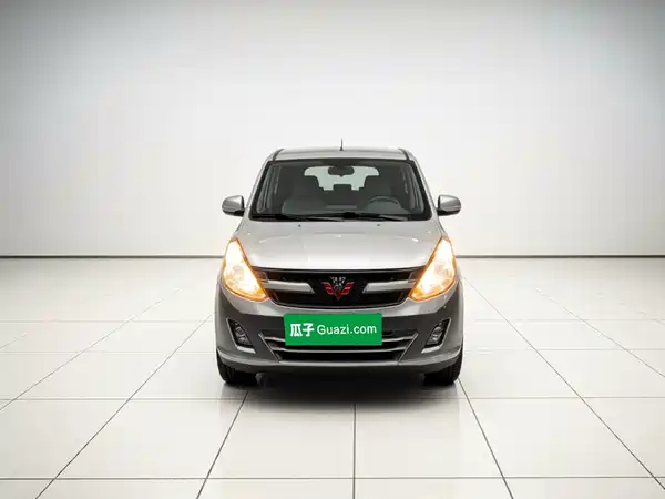 Wuling Rongguang V 2017