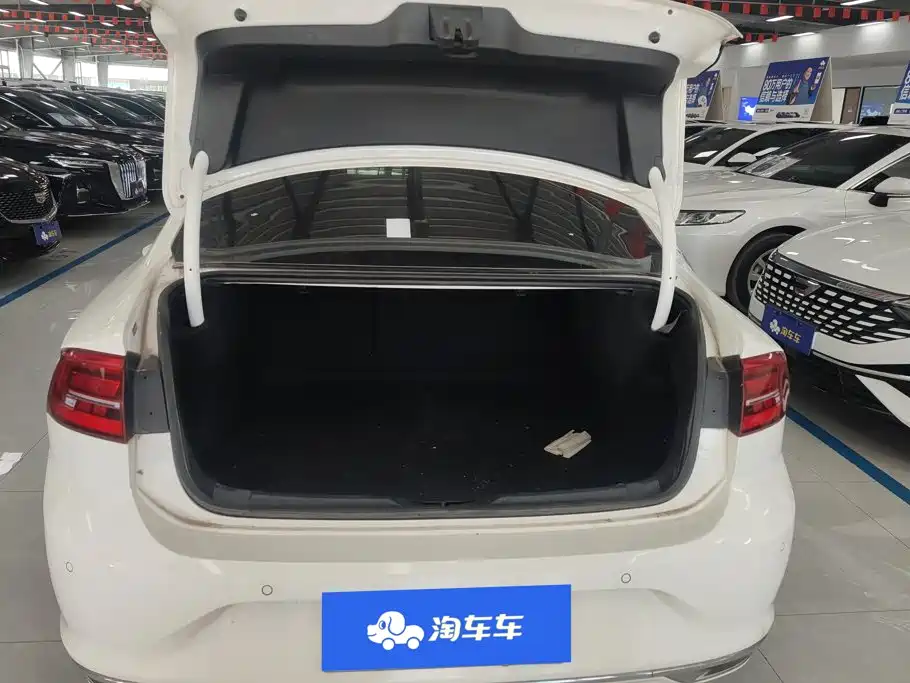 Volkswagen Lamando 2019