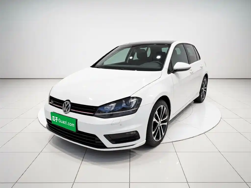 Volkswagen Golf 2016 — фото 1