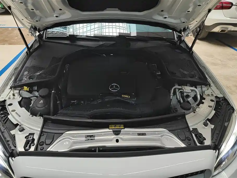 Mercedes-Benz C-Class 2019 — фото 10