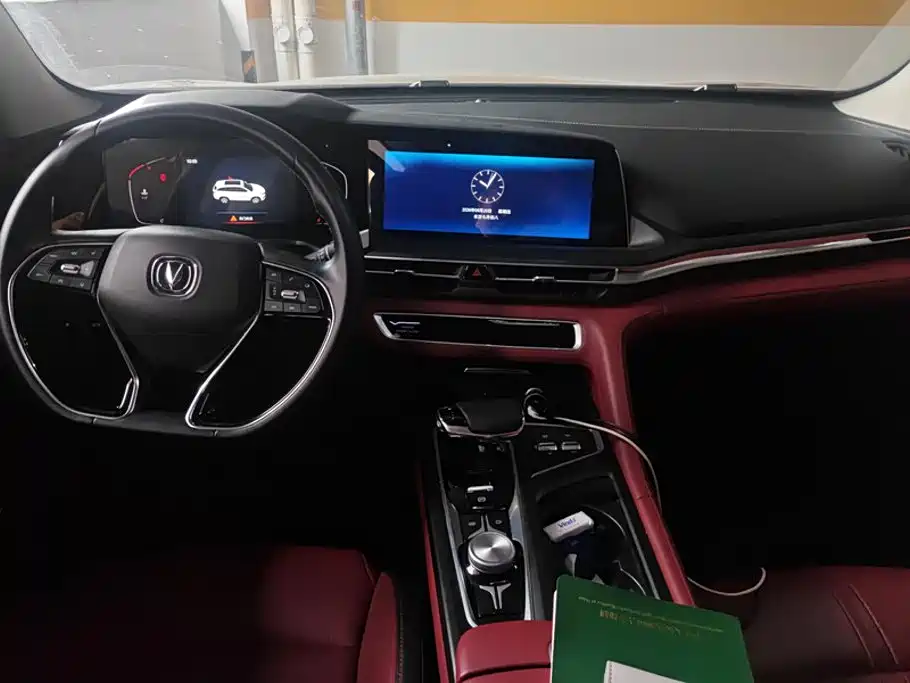 Changan CS75PLUS 2020 — фото 12
