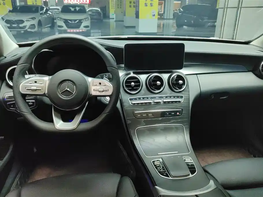 Mercedes-Benz C-Class 2019 — фото 12