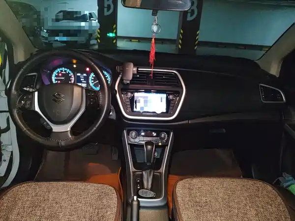 Suzuki S-Cross 2016
