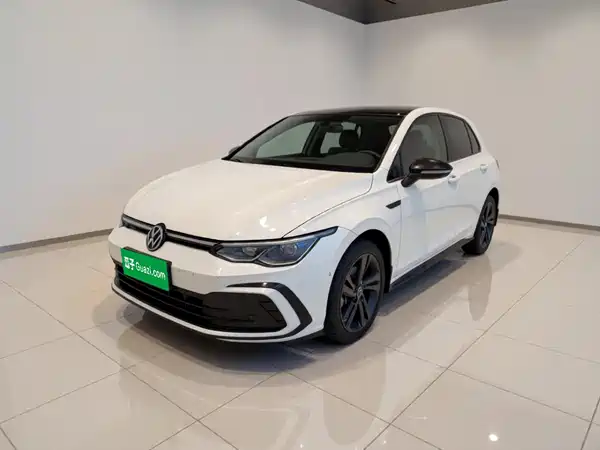 Volkswagen Golf 2024