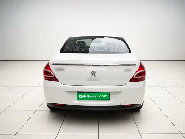Peugeot 308 2016