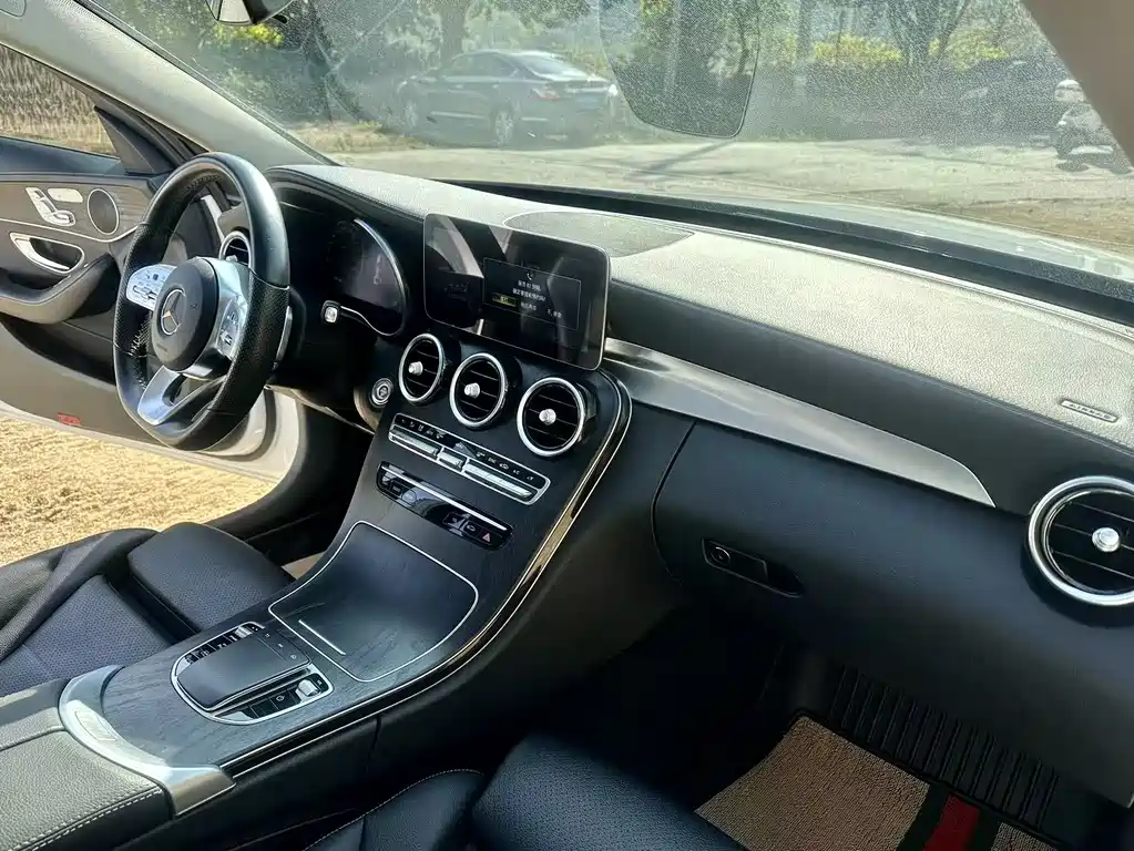 Mercedes-Benz C-Class 2021 — фото 8