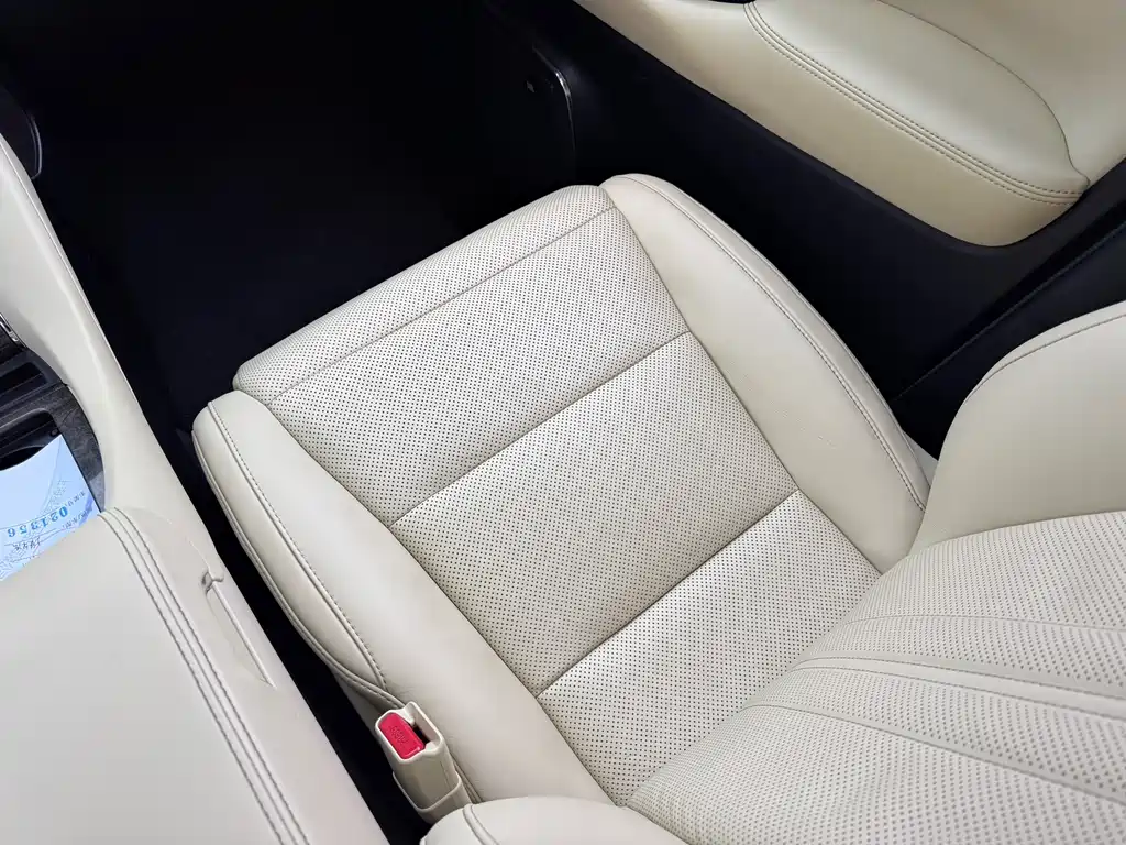Toyota Alphard 2020 — фото 15