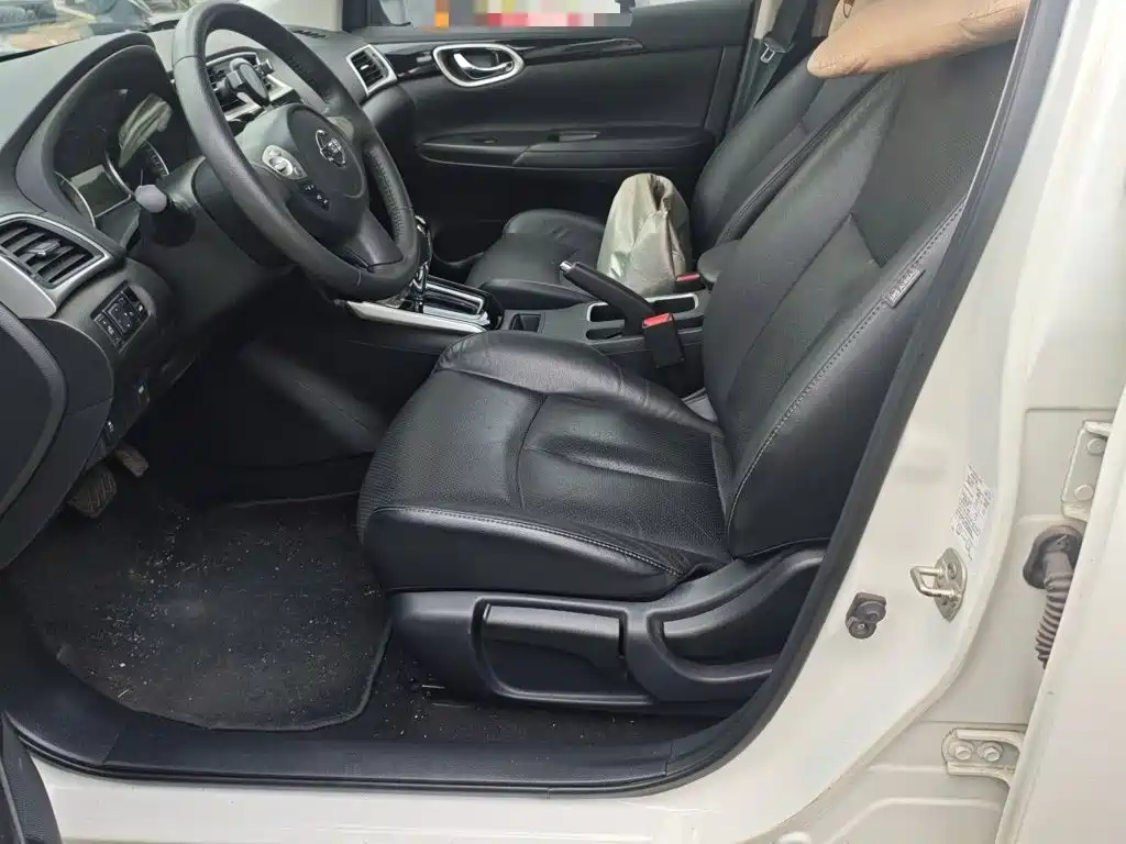 Nissan Sylphy 2018 — фото 16