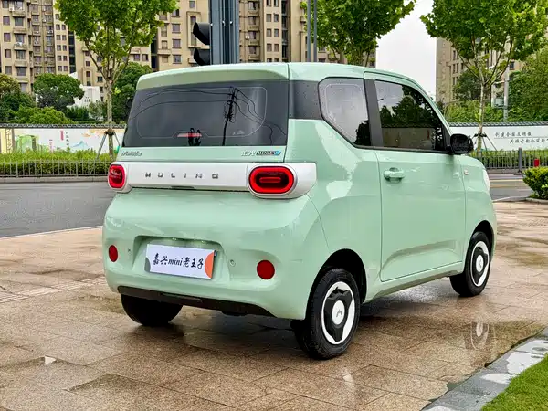 Wuling Hongguang MINIEV 2025