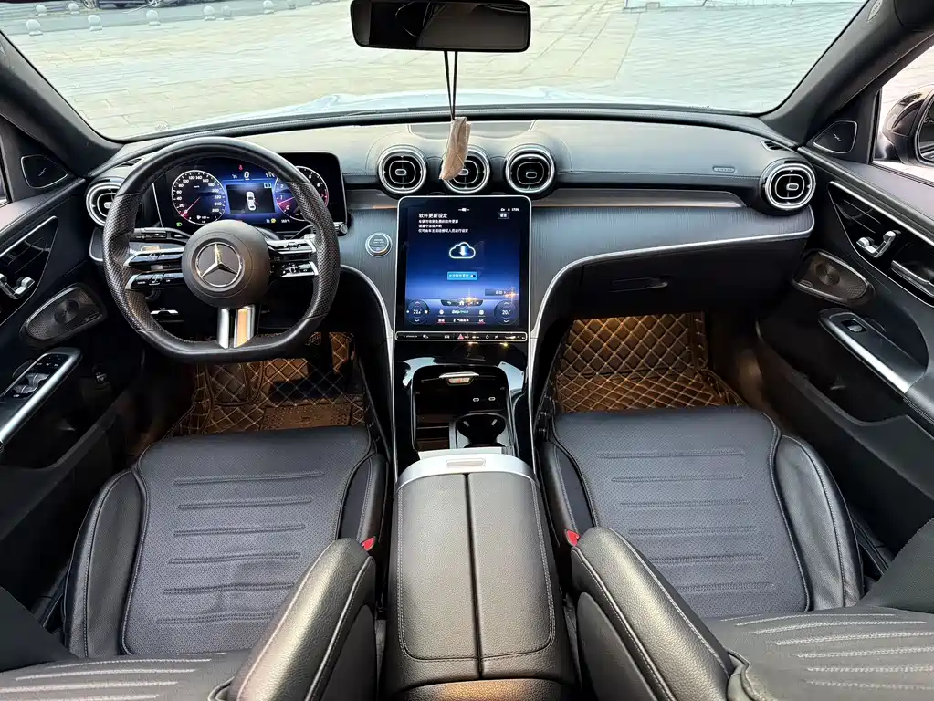 Mercedes-Benz C-Class 2022 — фото 6