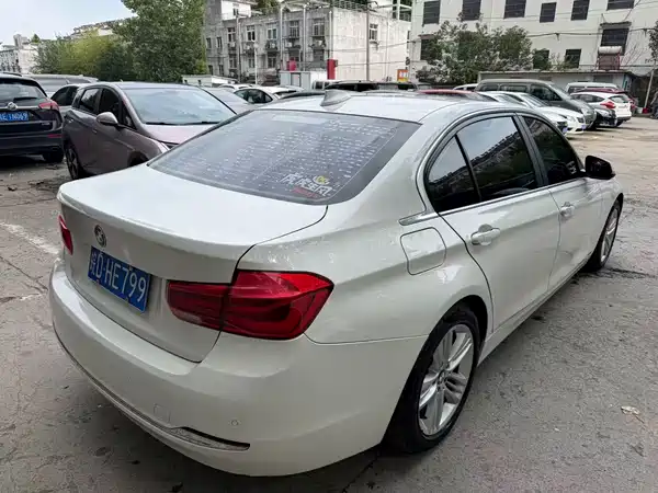 BMW 3 Series 2016