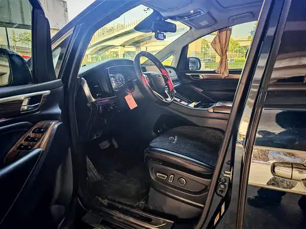 GAC Trumpchi M8 2021