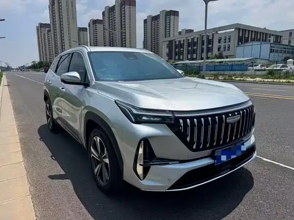 Geely Boyue L 2025