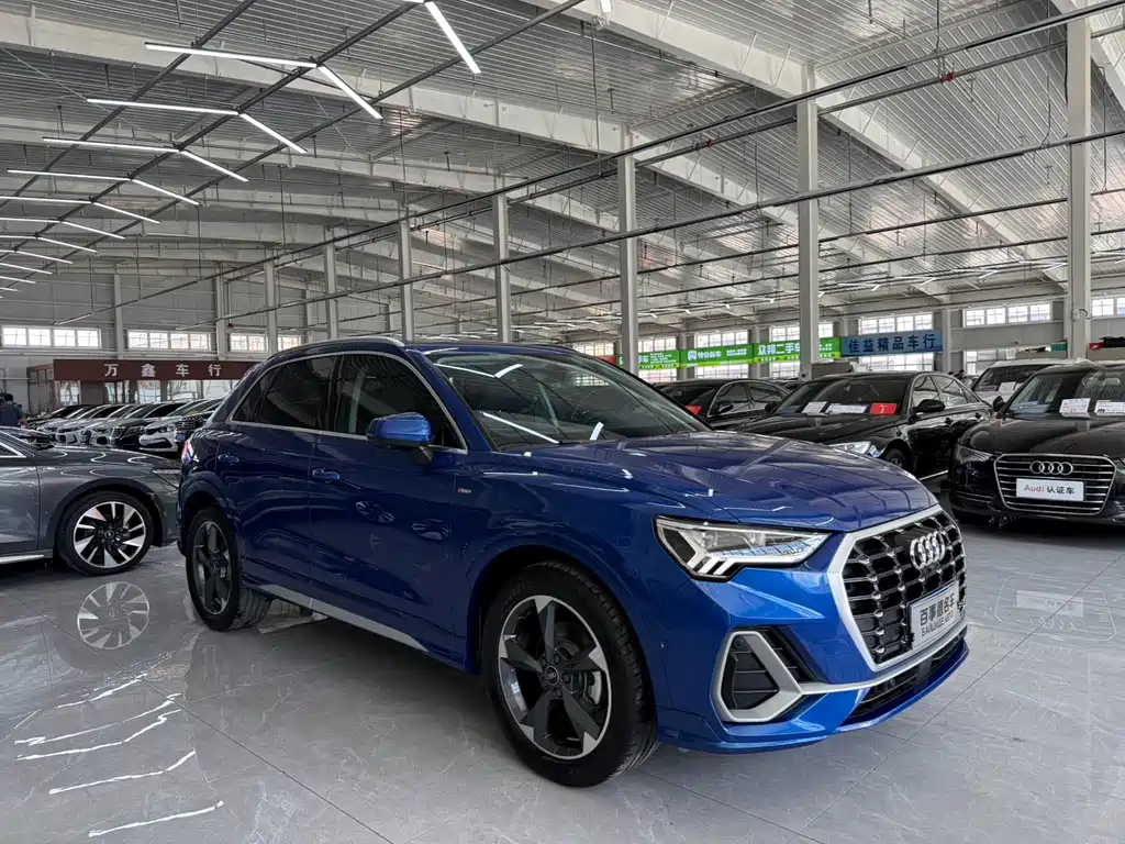 Audi Q3 2022
