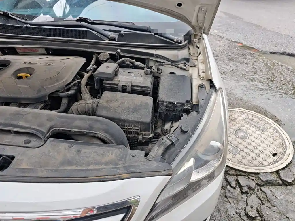 Hyundai Mistra 2015 — фото 23