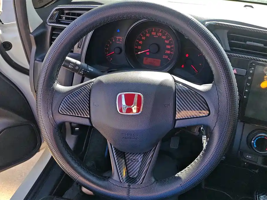 Honda Fit 2019 — фото 15