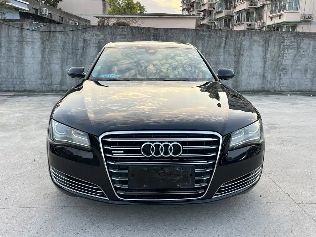 Audi A8 2014