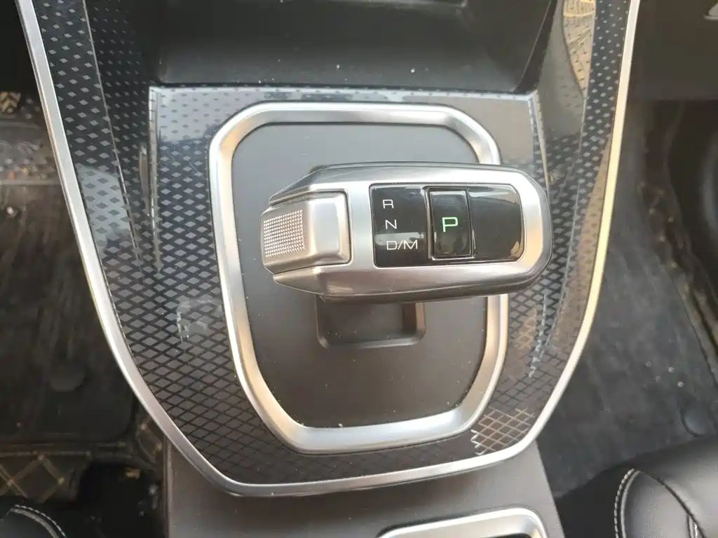 Haval M6 2021 — фото 10