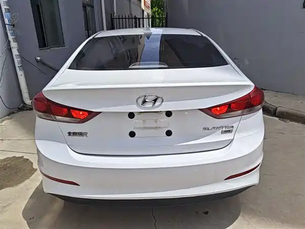 Hyundai Celesta 2016