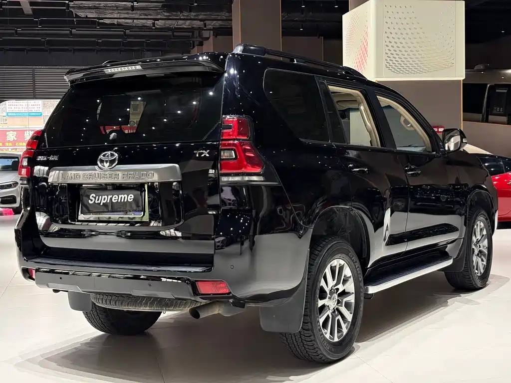 Toyota Prado 2018 — фото 11