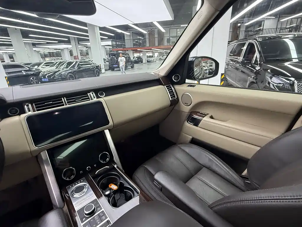Land Rover Range Rover 2016 — фото 7