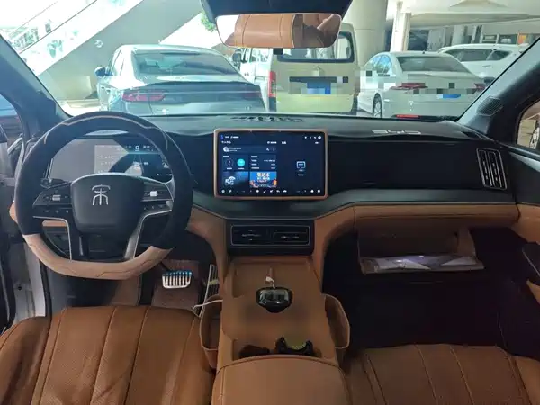 BYD Song L DM-i 2024