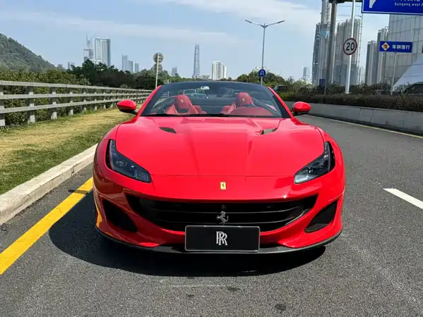Ferrari Portofino 2019