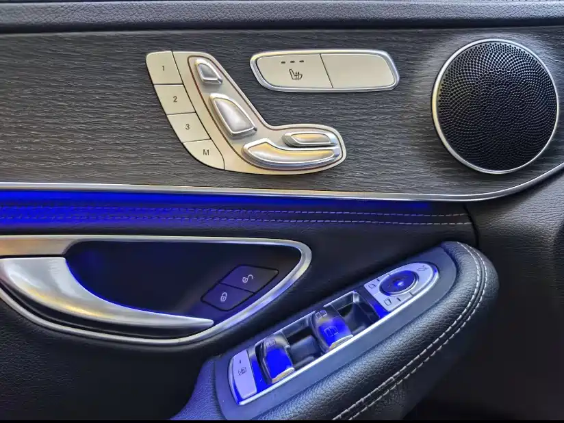 Mercedes-Benz C-Class 2019 — фото 13