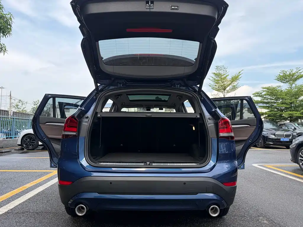 BMW X1 2021 — фото 19