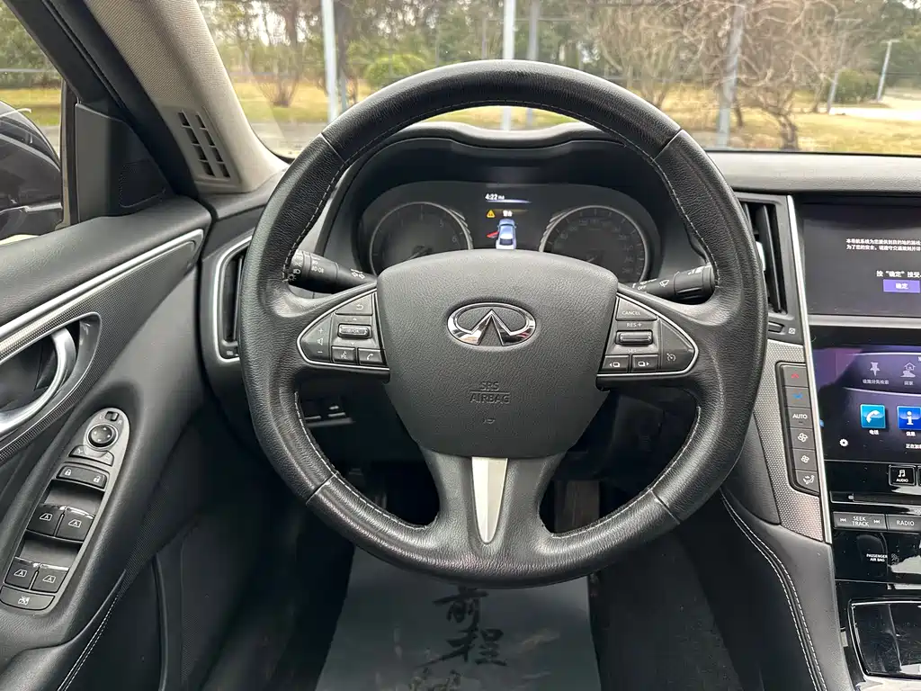 Infiniti Q50L 2018 — фото 8