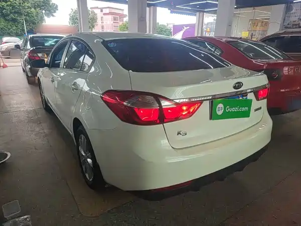 Kia K3 2017