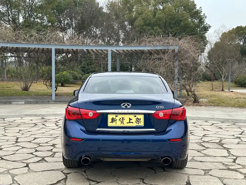 Infiniti Q50L 2018 — фото 12