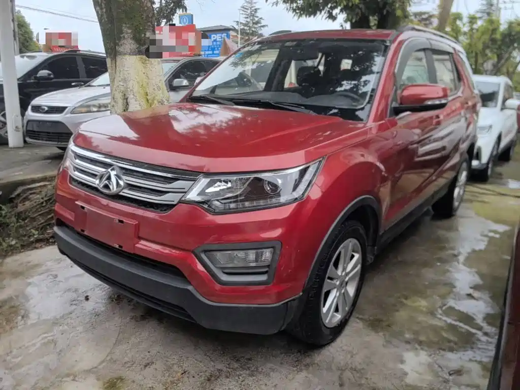 Oshan Oushang CX70 2016