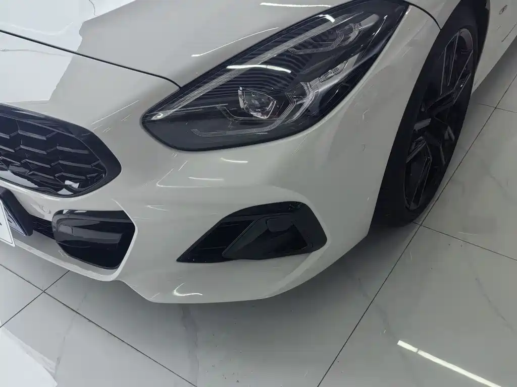BMW Z4 2023