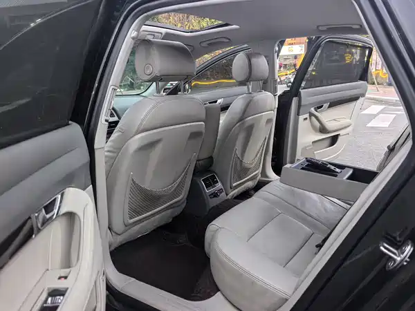 Audi A6L 2011