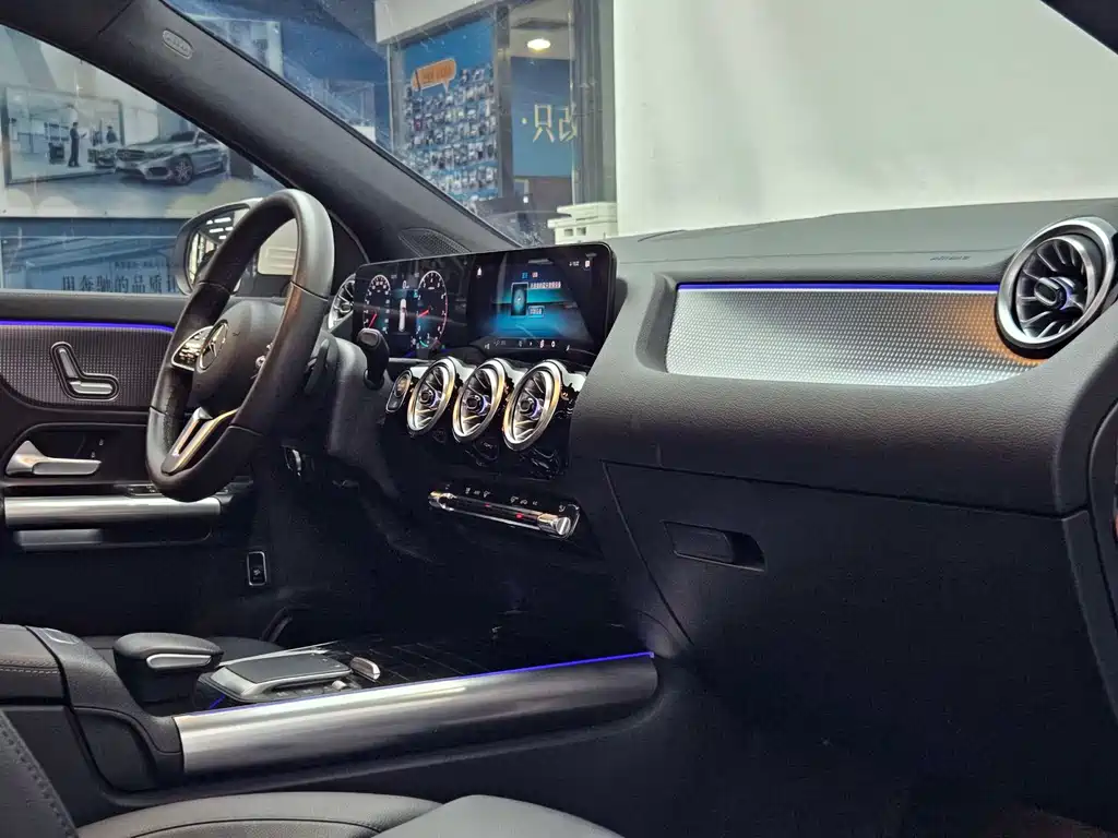 Mercedes-Benz GLA 2021 — фото 13