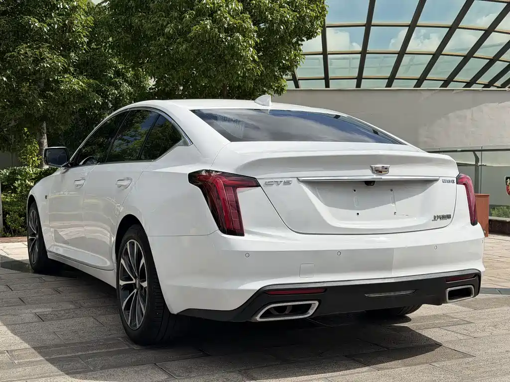 Cadillac CT5 2022 — фото 6