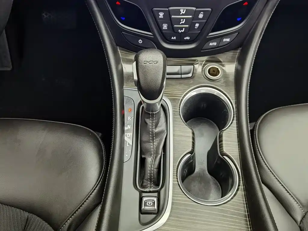 Buick Envision Plus 2020 — фото 13