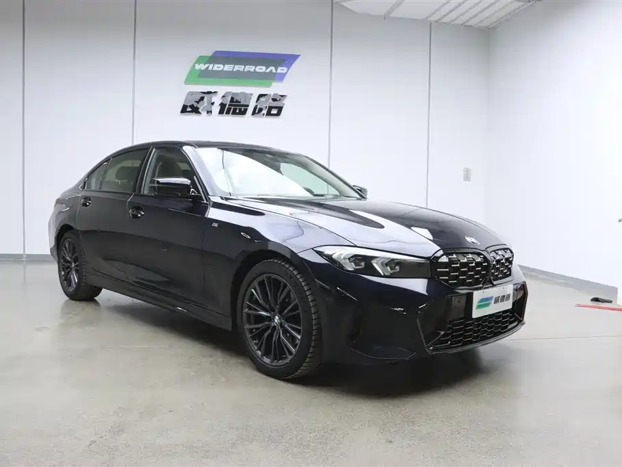 BMW 3 Series 2024