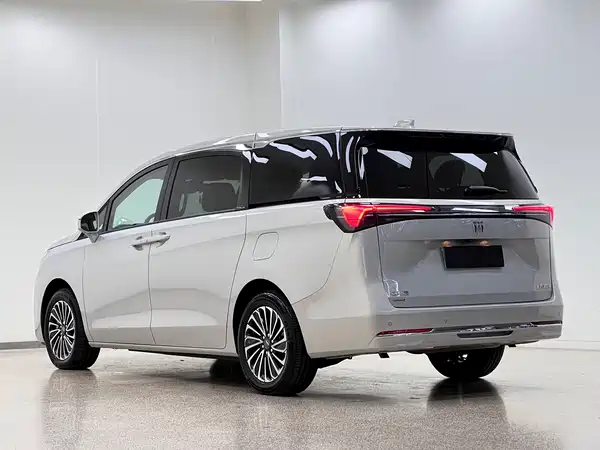 Buick GL8 New Energy 2025