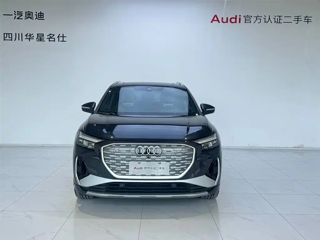 Audi Q4 E-Tron 2024 — фото 2
