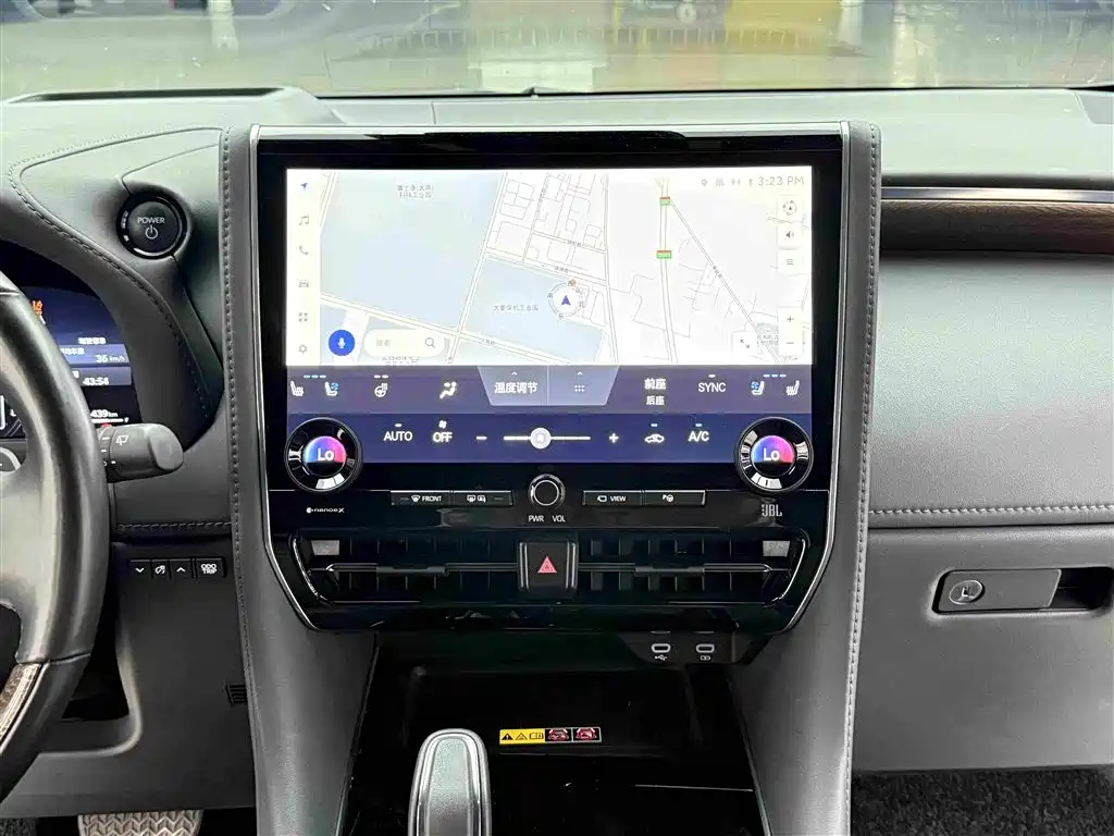 Toyota Vellfire 2025 — фото 10