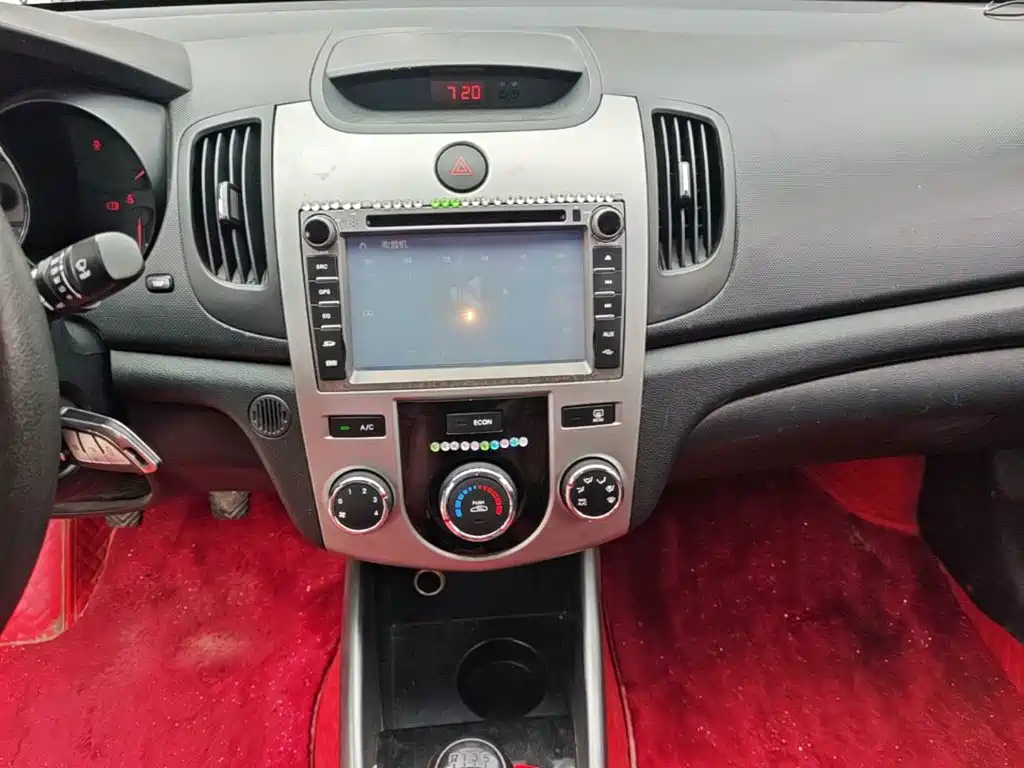 Kia Forte 2014 — фото 13