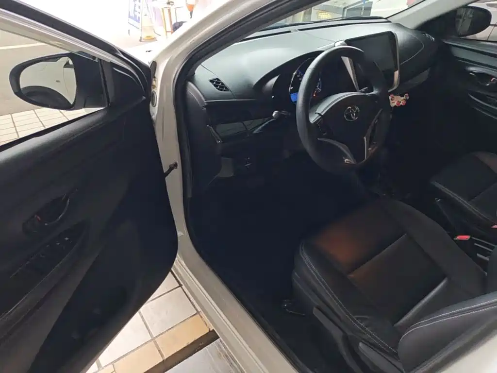 Toyota Vios FS 2020 — фото 16