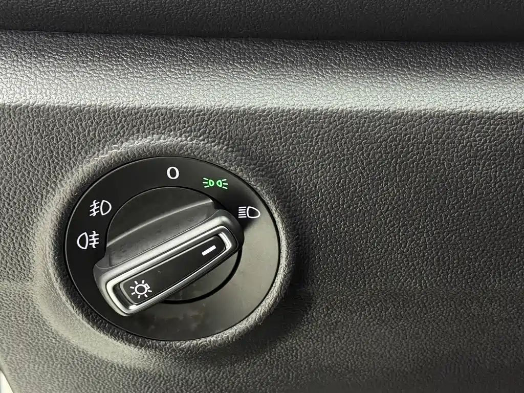 Volkswagen T-Roc 2021 — фото 17