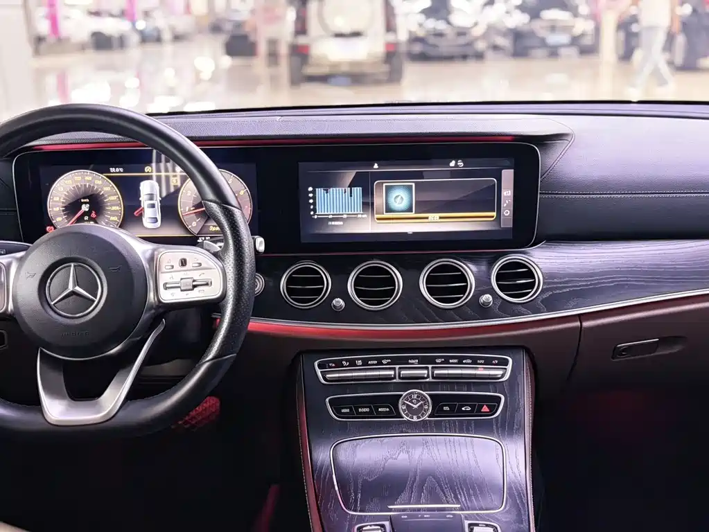 Mercedes-Benz E-Class 2019 — фото 8
