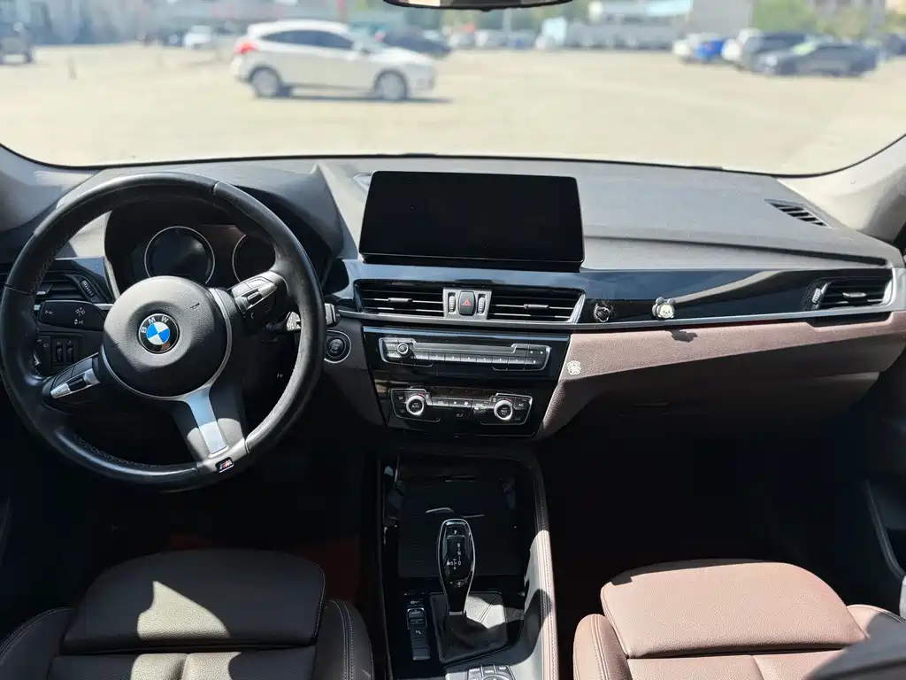 BMW X1 2021