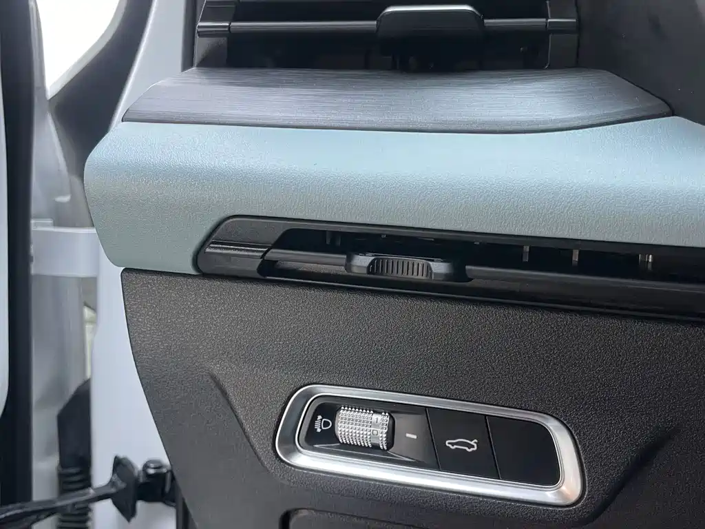Geely Emgrand S 2022 — фото 23