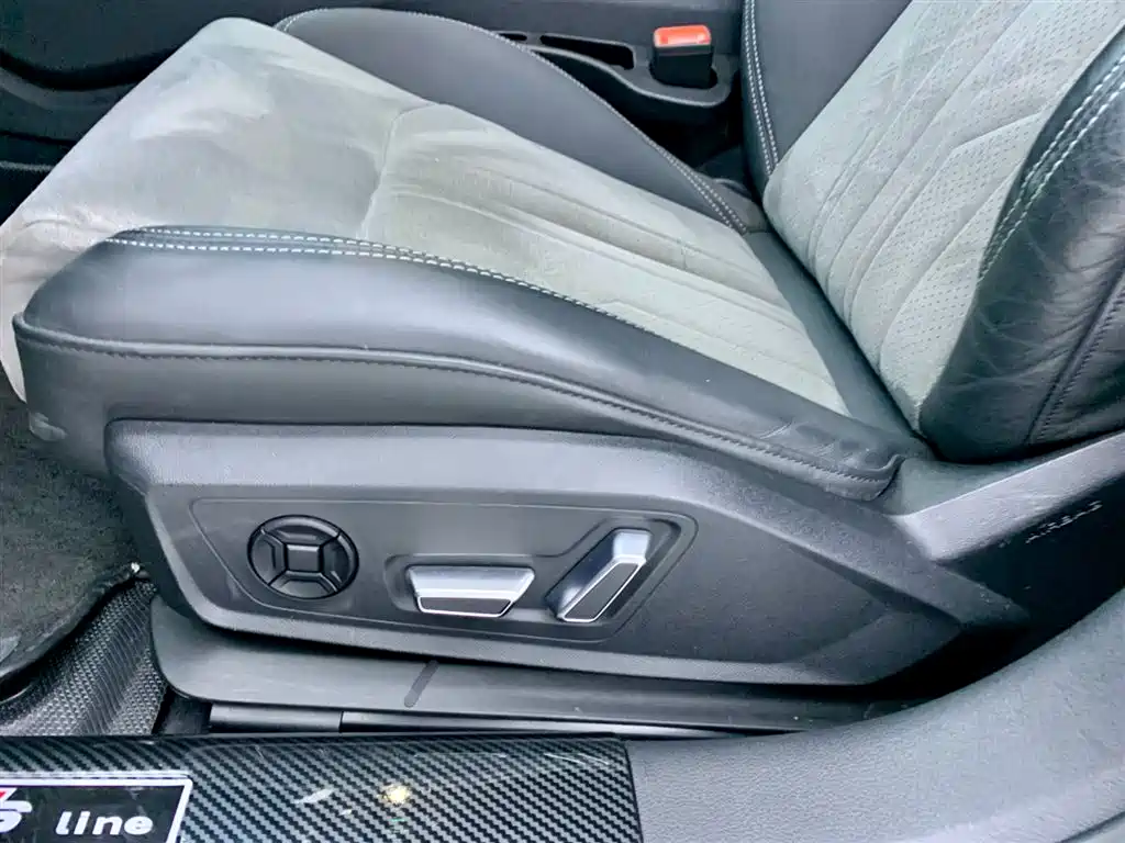 Audi A6L 2024 — фото 26